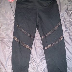 Fabletics Capri leggings